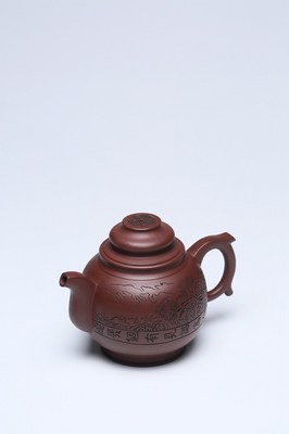 节节高升 王桂芬研究员原矿老紫泥艺术壶赏析